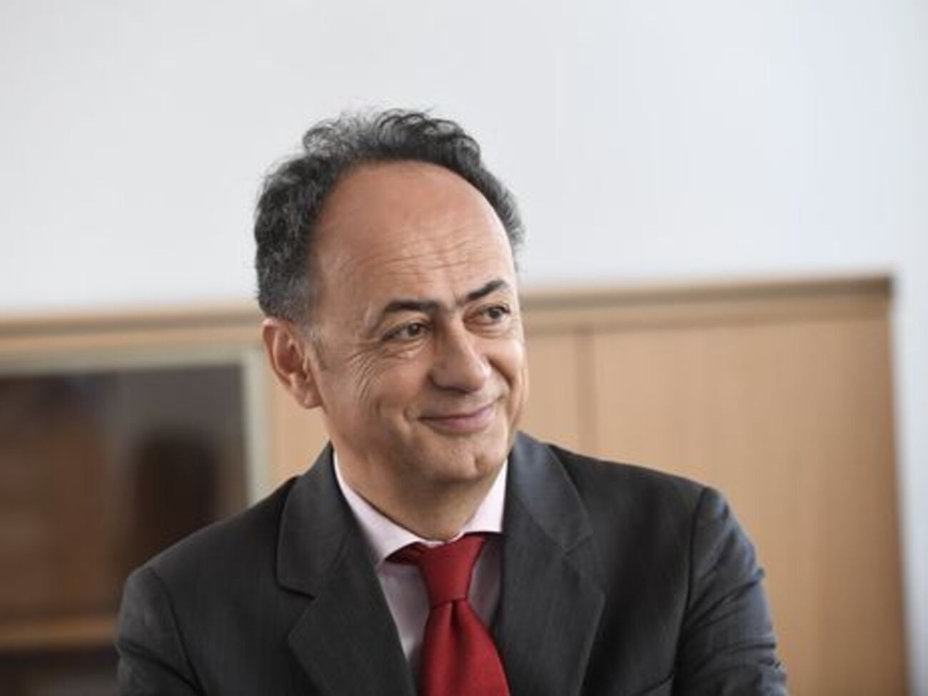 Мингарелли сказал, что ЕС изучит украинский закон об антикоррупционном суде