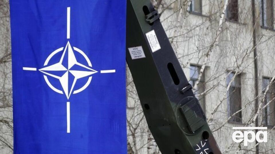 У НАТО закликали Україну продовжити реформи