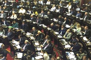 Дебаты по законопроекту в парламенте Аргентины длились более 22 часов