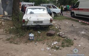 В результате взрыва пострадали четверо детей