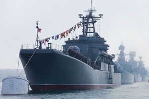 РФ спрямувала в район Азовського моря додаткові кораблі