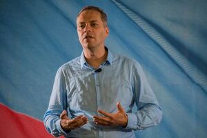 Милов: 65 лет – это 20 лет от пика заработка