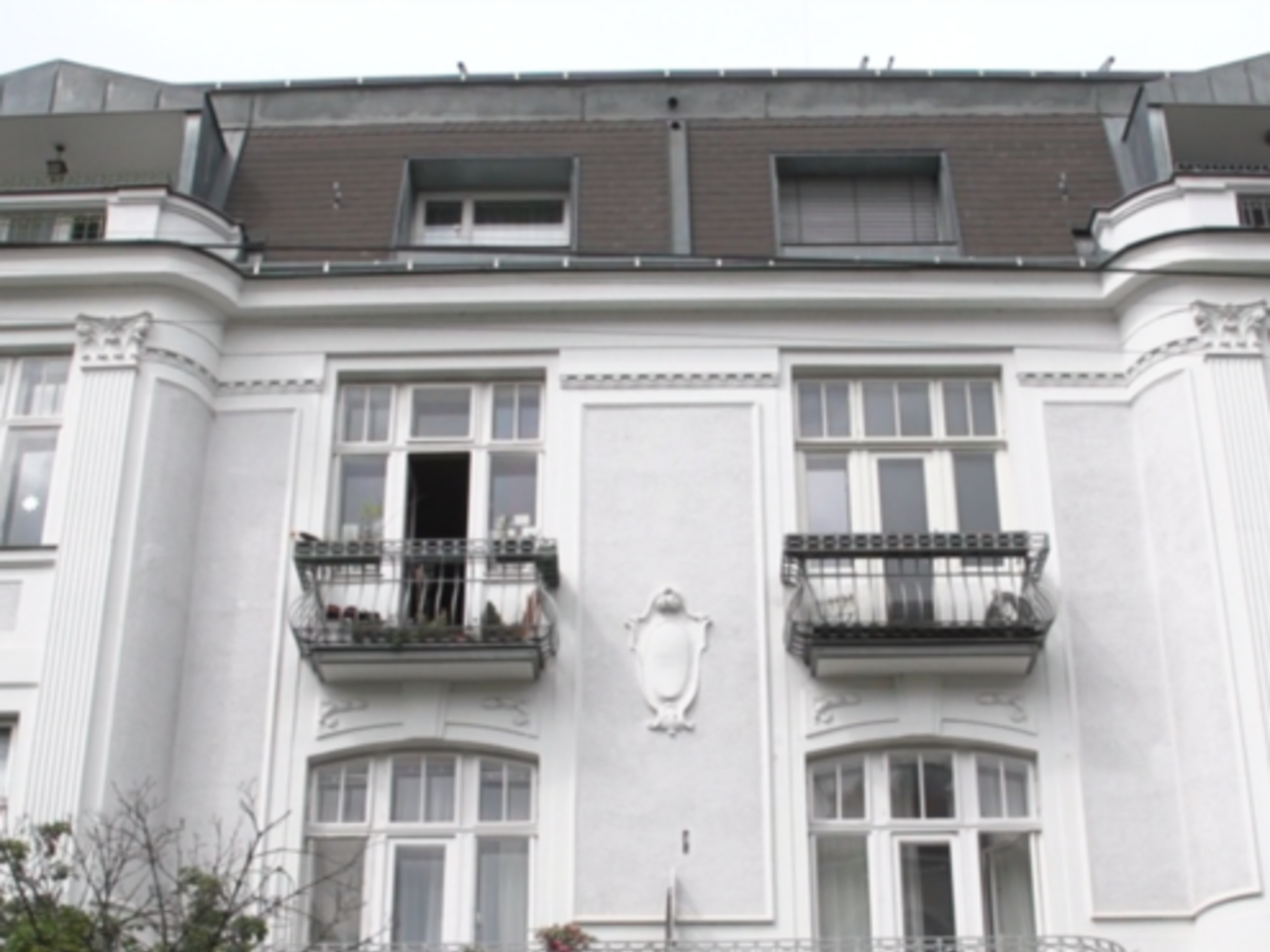 Дом в Австрии, где, по данным "Схем", живут разведенные Татьков с Красильниковой