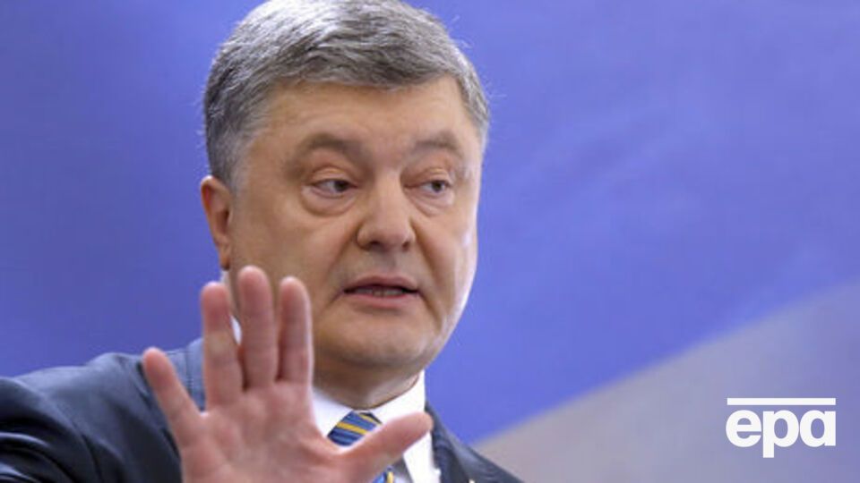 Посольство Туреччини подарувало Порошенку книгу "Лист від сирійських дітей"
