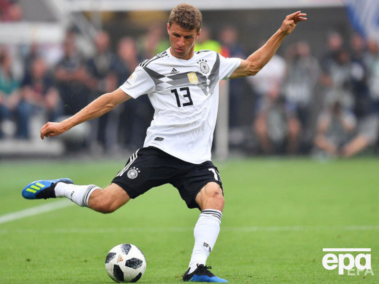 Томас Мюллер і його команда почали захист чемпіонського титулу з поразки