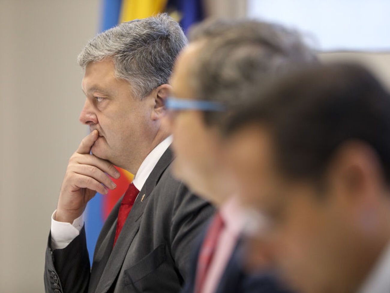 Порошенку необхідно знайти спосіб "потурбуватися про сім мільйонів&nbsp;українців, які працюють за кордоном", заявив Карижський