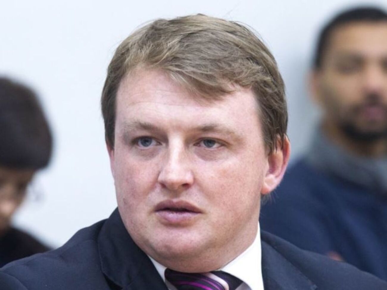 Націоналісти хотіли набити морду збоченцям. Але битися довелося не з усміхненими лібералами, а з поліцією. І дістали. Так буває