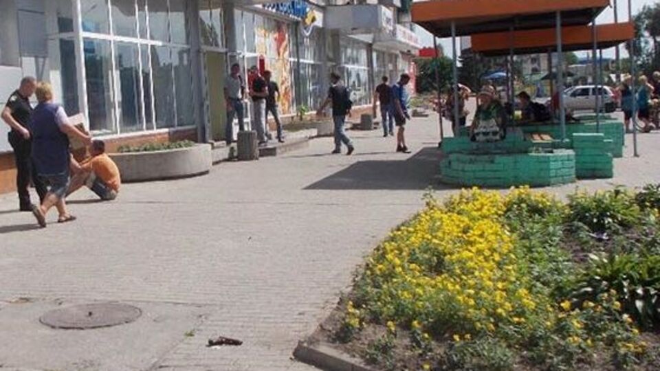 Інцидент стався на зупинці автобусів у Павлограді