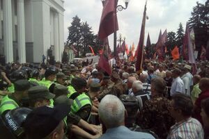 Под Радой происходят столкновения
