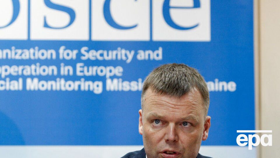 Хуг відмовився відповідати на запитання, яка із ворогуючих сторін активніше порушує перемир'я