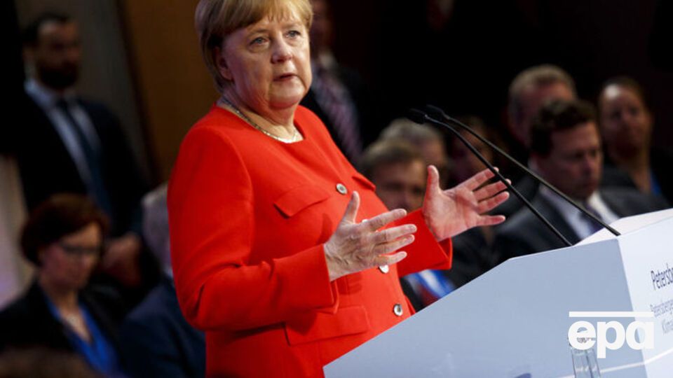 Меркель утверждает, что преступность в ФРГ идет на спад