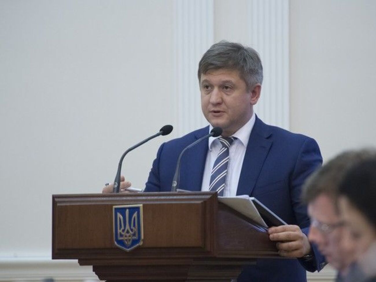 Данилюк: Детінізації досягають не підвищенням мінімальної зарплати, а ефективною роботою Держфіскальної служби там, де є зловживання