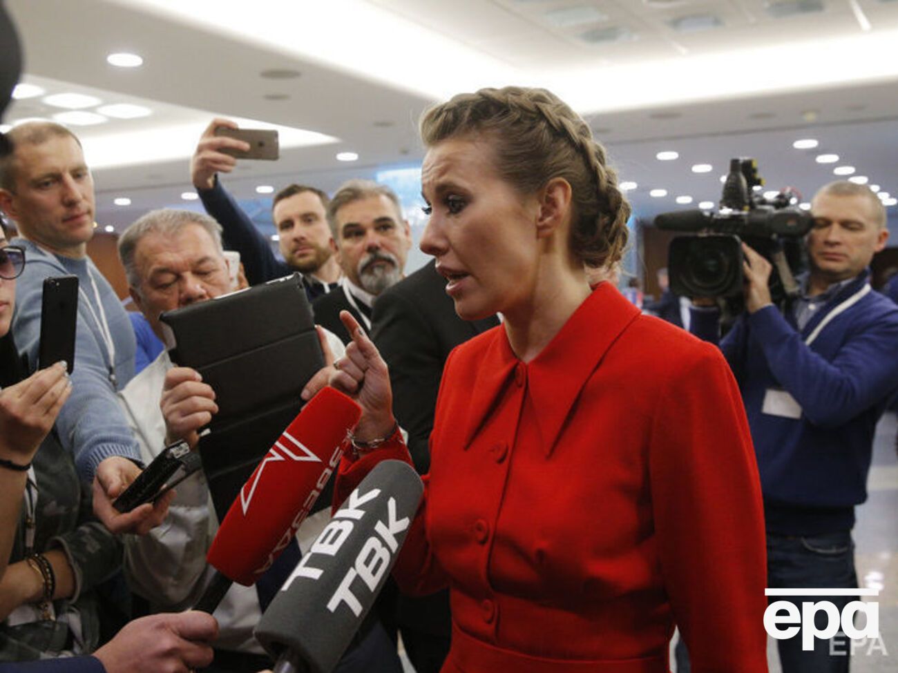 Собчак:&nbsp;Я перестала вести корпоративы на момент выборов, дальше меня не приглашают