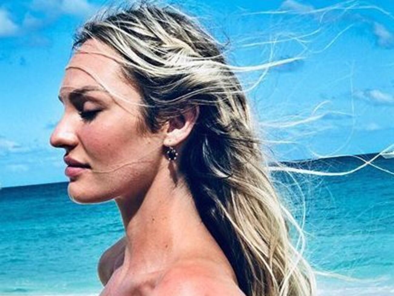 Свейнпол: Наш маленький чоловік народився сьогодні вранці. І він не міг бути досконалішим