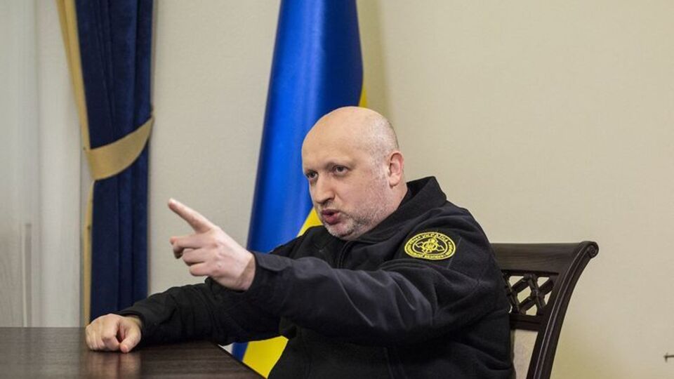 Турчинов: Майже кожен народний депутат уважає себе великим фахівцем у питаннях безпеки