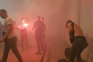 В результате распыления газа в Харьковском горсовете госпитализированы две сотрудницы