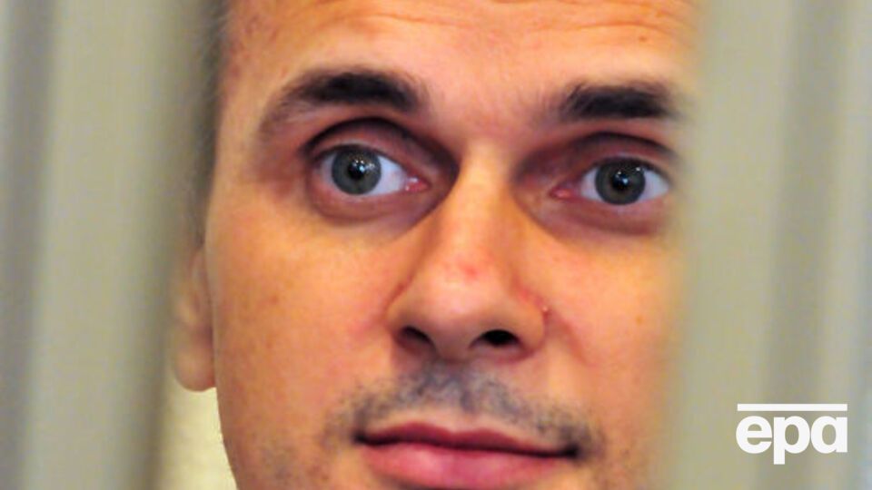 Сенцов оголосив голодування 14 травня