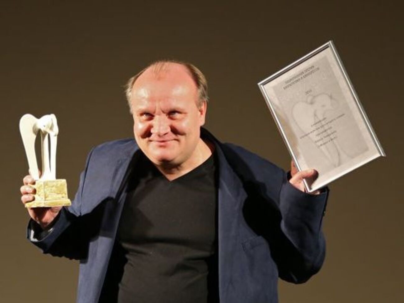 У 2015 році Каморзін відвідував окупований Крим