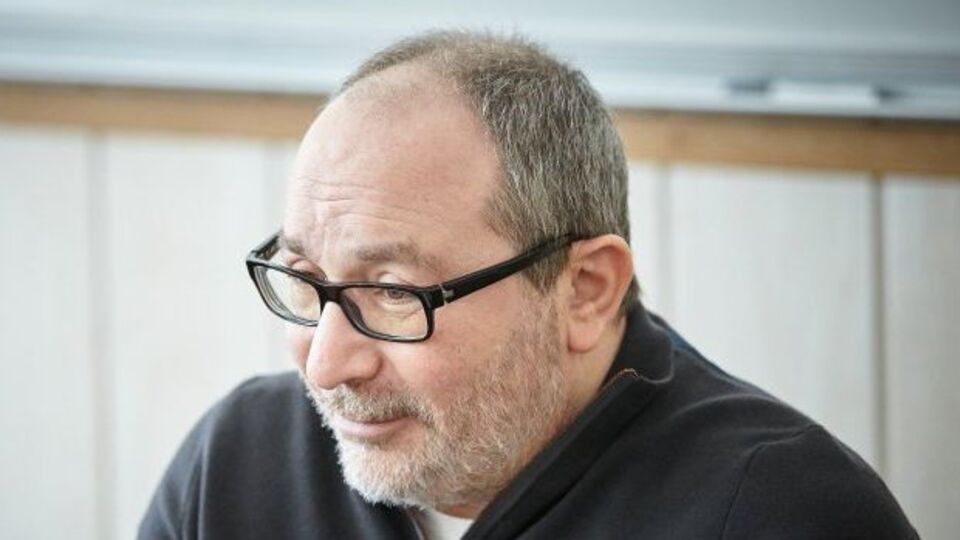 Кернес погодився зняти питання