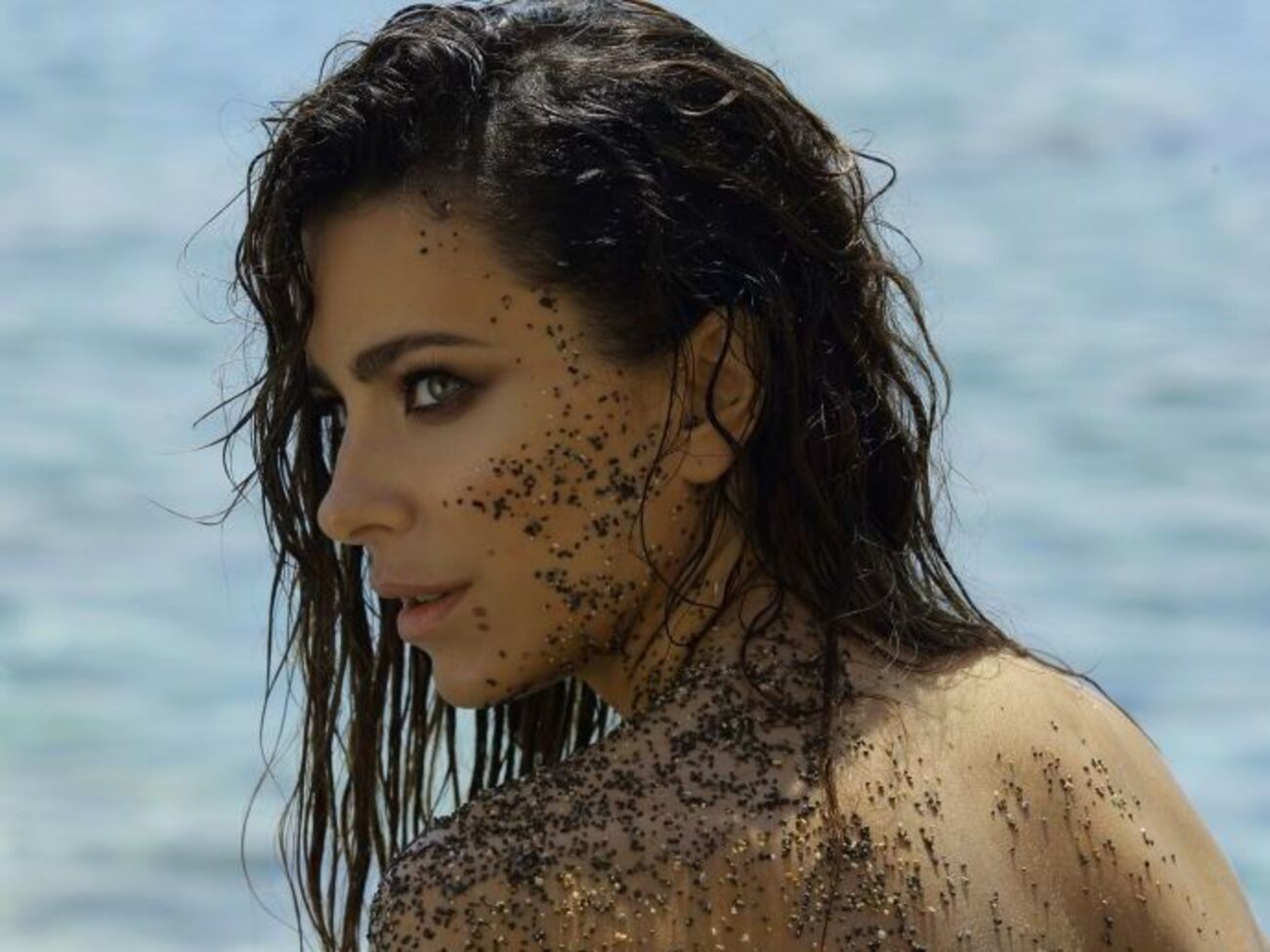 Ані Лорак знімала відео у Греції