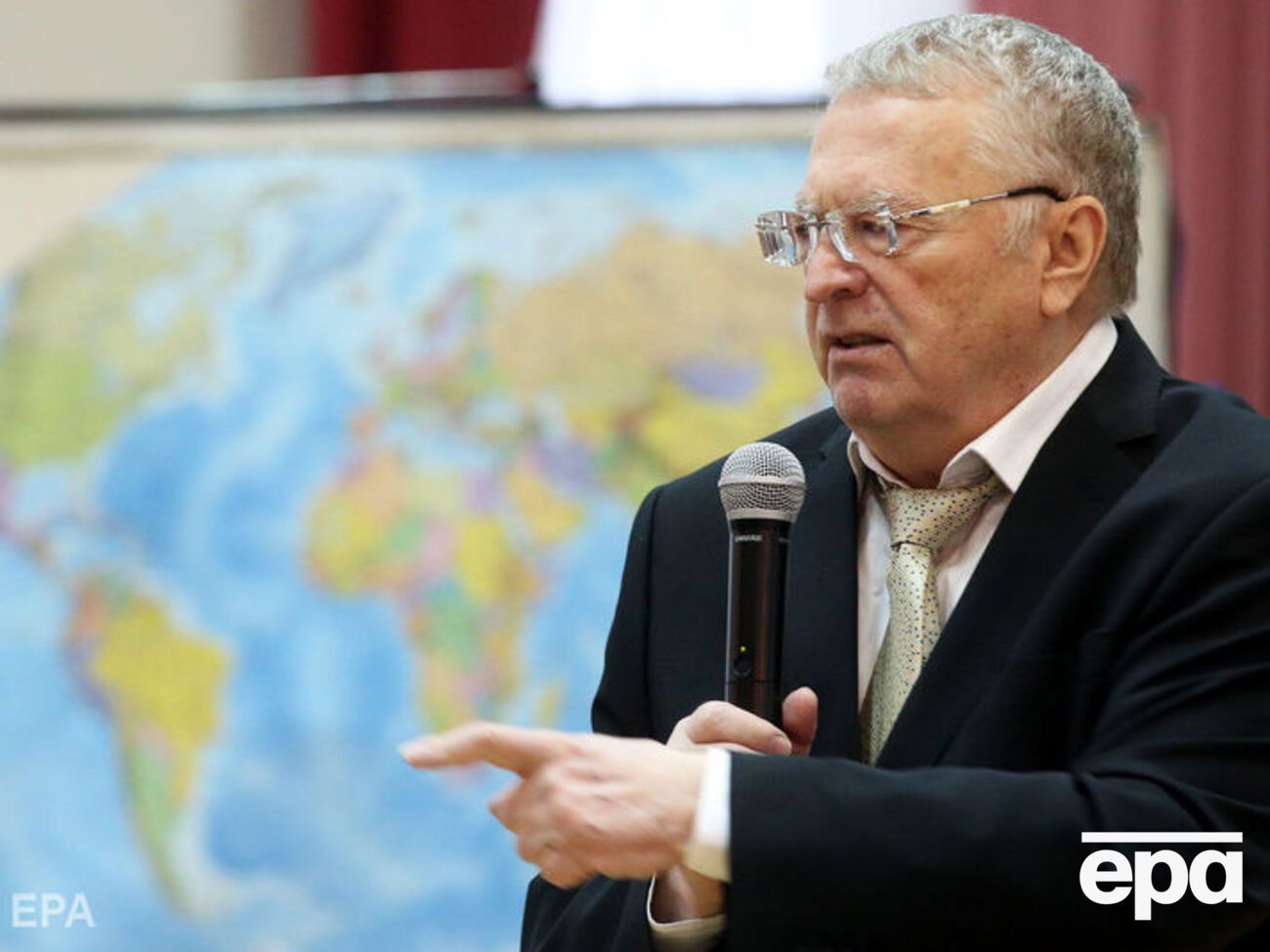 Жириновский:&nbsp;Сталин добрый был, отдал. У белорусов забрали, отдали литовцам