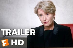 Томпсон исполняет роль судьи