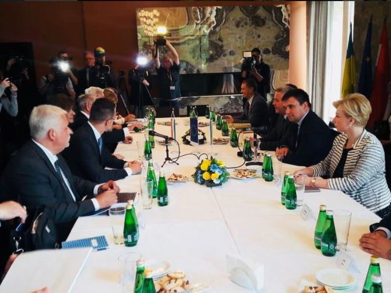 Украинско-венгерские консультации начались 22 июня