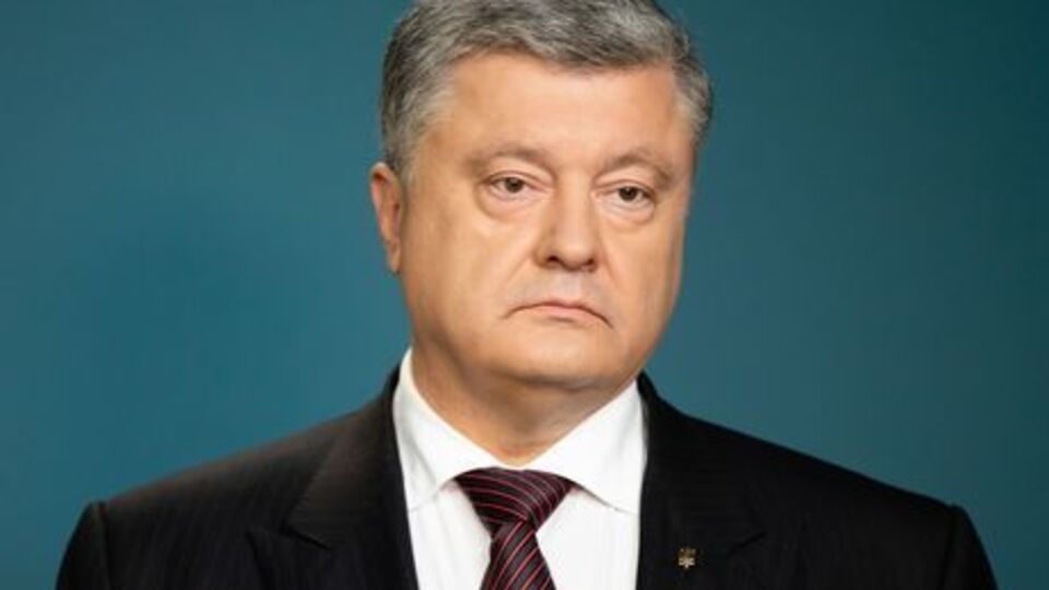 Порошенко: 215 гвардійців загинуло, захищаючи Україну від агресора