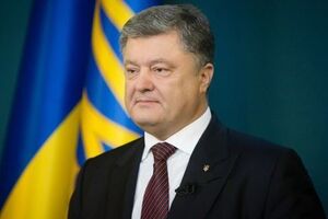 Порошенко: Новий закон про національну безпеку впроваджує передові світові стандарти в наше військо