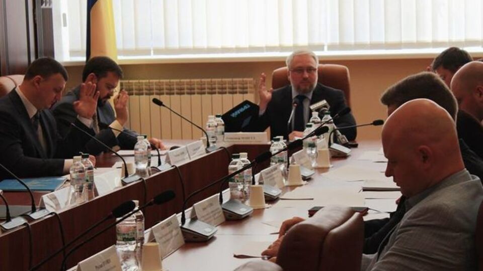 НАПК утвердило итоги проверки декларации Порошенко и Зубко