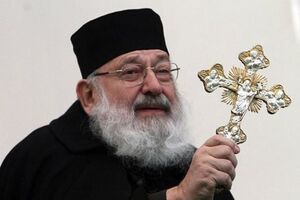 Гузар умер после тяжелой болезни 31 мая 2017 года в возрасте 84 лет