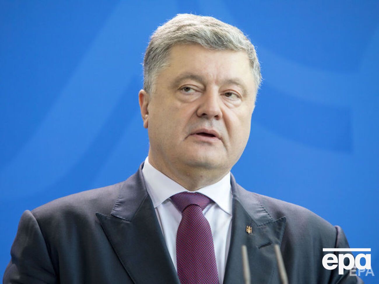 Порошенко: Ніхто не переможе народ, який співає український гімн навіть у кремлівських катівнях