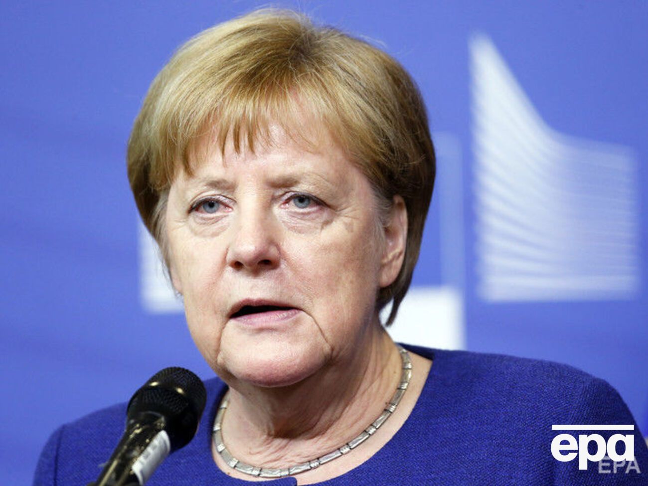 Меркель заявила, что страны Запада должны выработать общую стратегию борьбы с нелегальной миграцией
