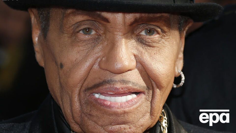 Джо Джексон находится в госпитале