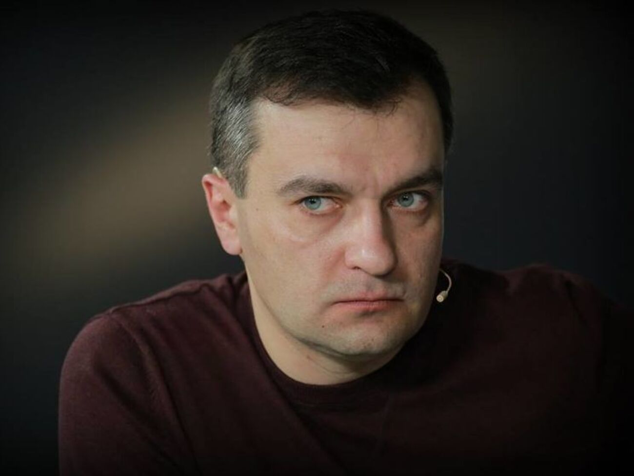 Гнап: Если пустота не заполняется твердым веществом, она заполняется дерьмом. Поэтому пора выбрасывать дерьмо из власти