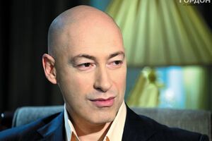 Гордон: Иногда наступает момент, когда даже самые циничные обезьянки начинают вдруг понимать, что жизнь проживают бездарно, что осчастливить народ не смогли... Но они гонят от себя эти мысли