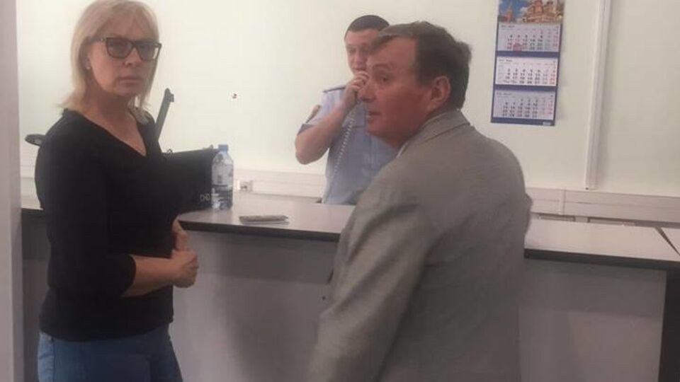 Денисова добивается встречи с Сущенко