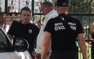 Мамчур подтвердил, что задержанный является его помощником