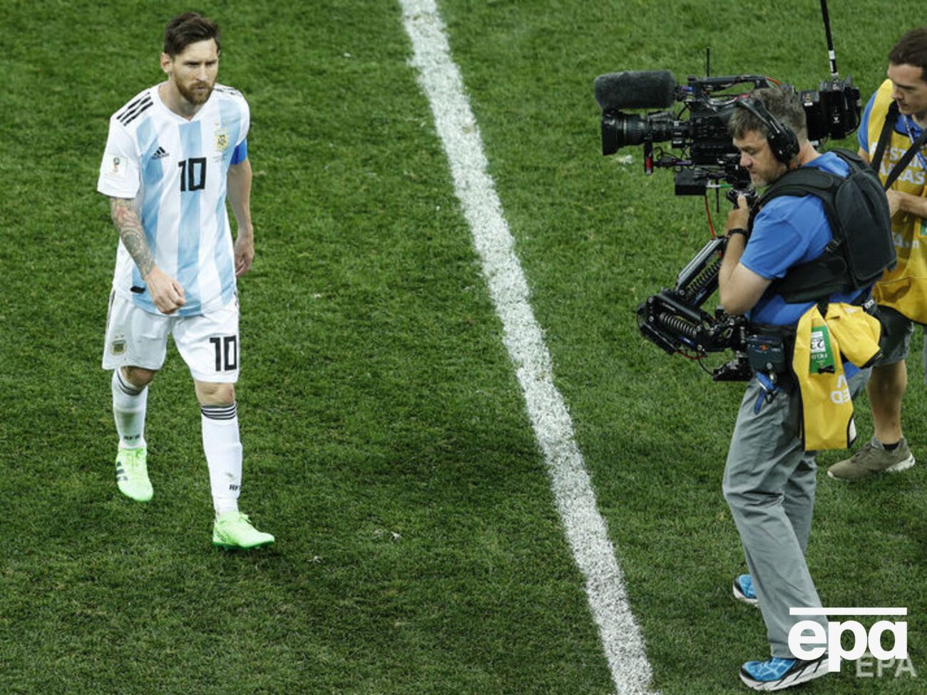 Месси забил первый мяч на чемпионате мира и помог своей сборной выйти в 1/8 финала