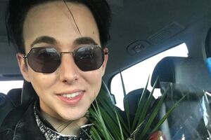 Melovin: Моя невероятная мама! Ты моя Вселенная, моя икона!