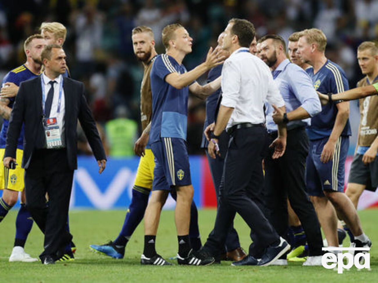 Немецкая делегация сразу после инцидента извинились перед шведской командой