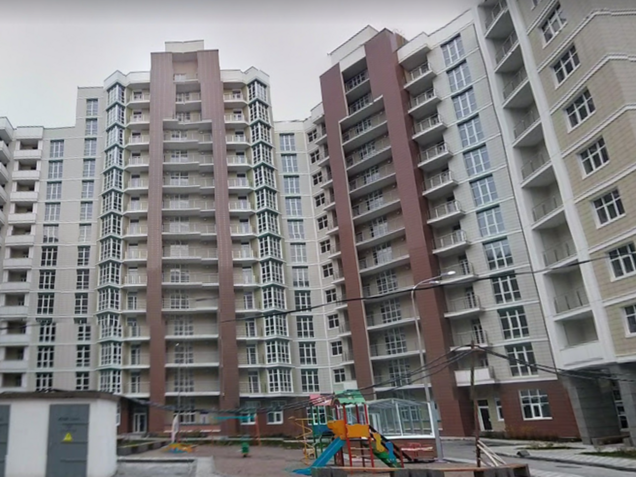 Журналисты не выяснили, кто подарил квартиру детям Куця