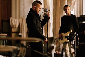 Съемки проходили в старинном особняке