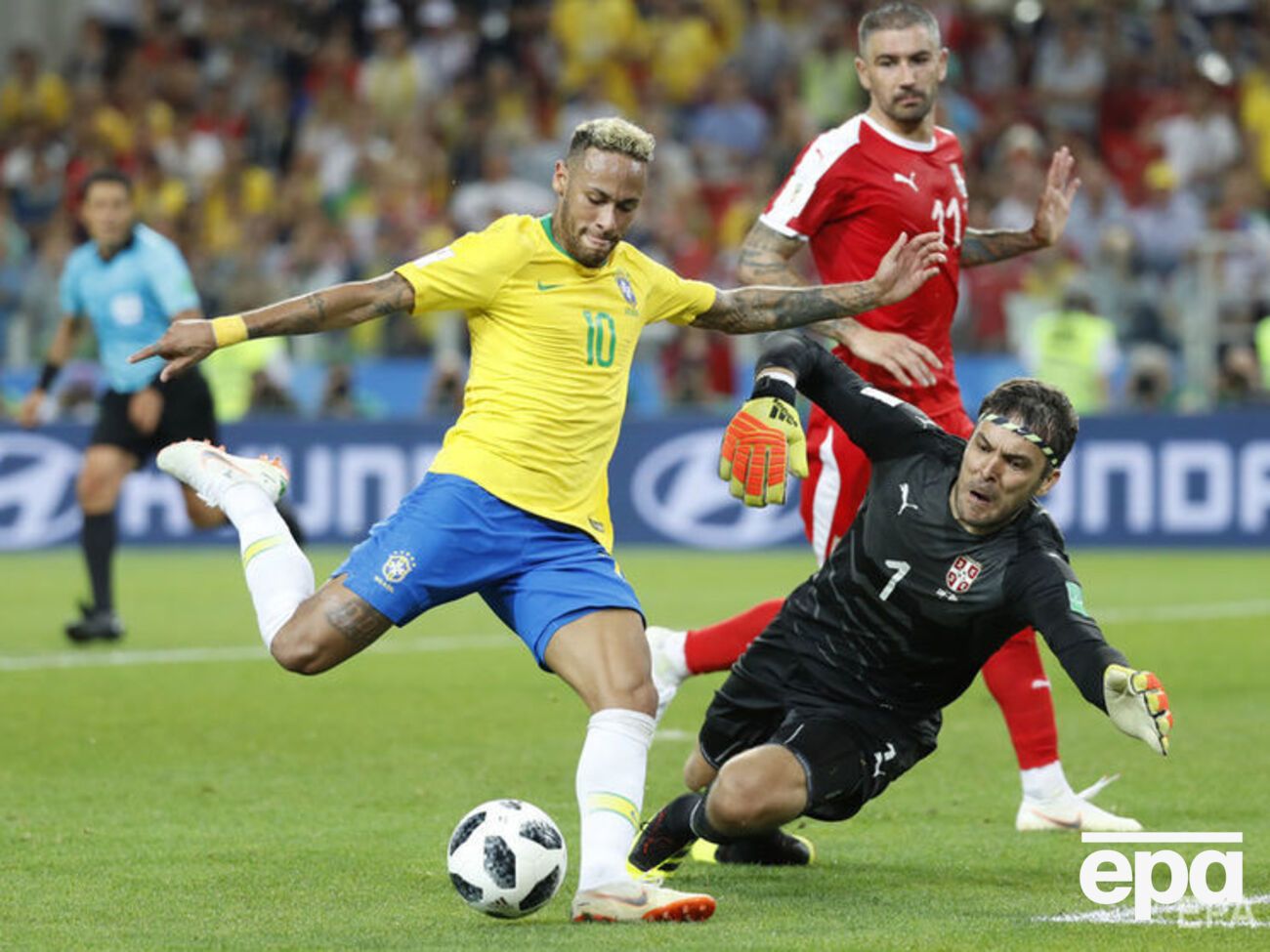 Неймар не реализовал несколько голевых моментов, но его сборная одержала победу