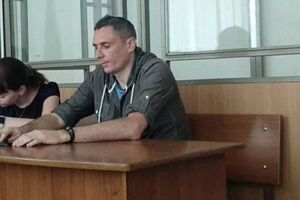 Учора "Севастопольський міський суд" виніс Мовенку новий вирок у вигляді одного року умовно з випробувальним терміном