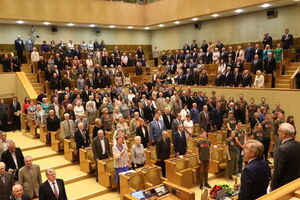 Сейм Литвы призвал Европарламент поставить вопрос об освобождении политзаключенных в РФ