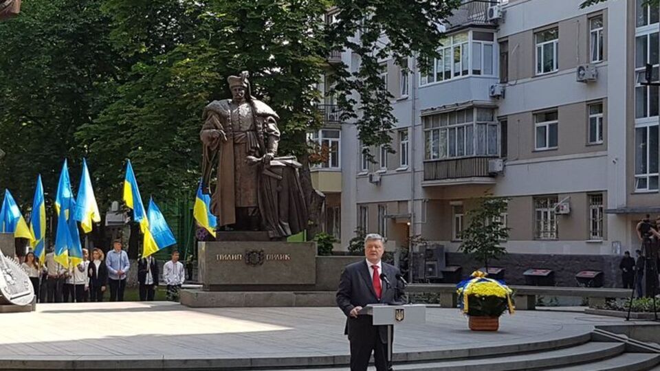 Порошенко: Все должны быть равны перед законом