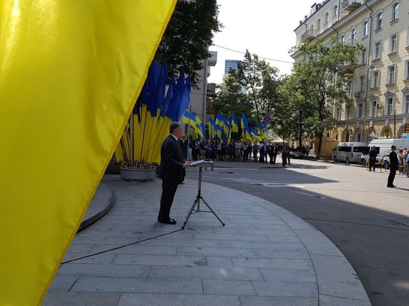 Порошенко: Є очевидна загроза ревізії європейської та євроатлантичної стратегії під впливом різних зовнішніх і внутрішніх обставин
