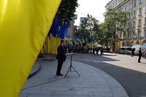 Порошенко: Є очевидна загроза ревізії європейської та євроатлантичної стратегії під впливом різних зовнішніх і внутрішніх обставин