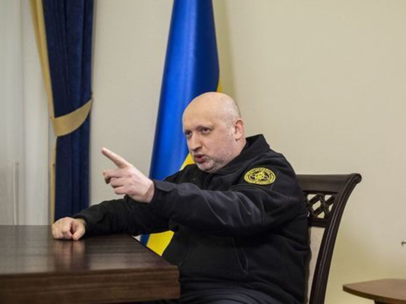 Турчинов:&nbsp;Только сейчас мы в полной мере начинаем чувствовать и понимать цену и смысл первой статьи Конституции